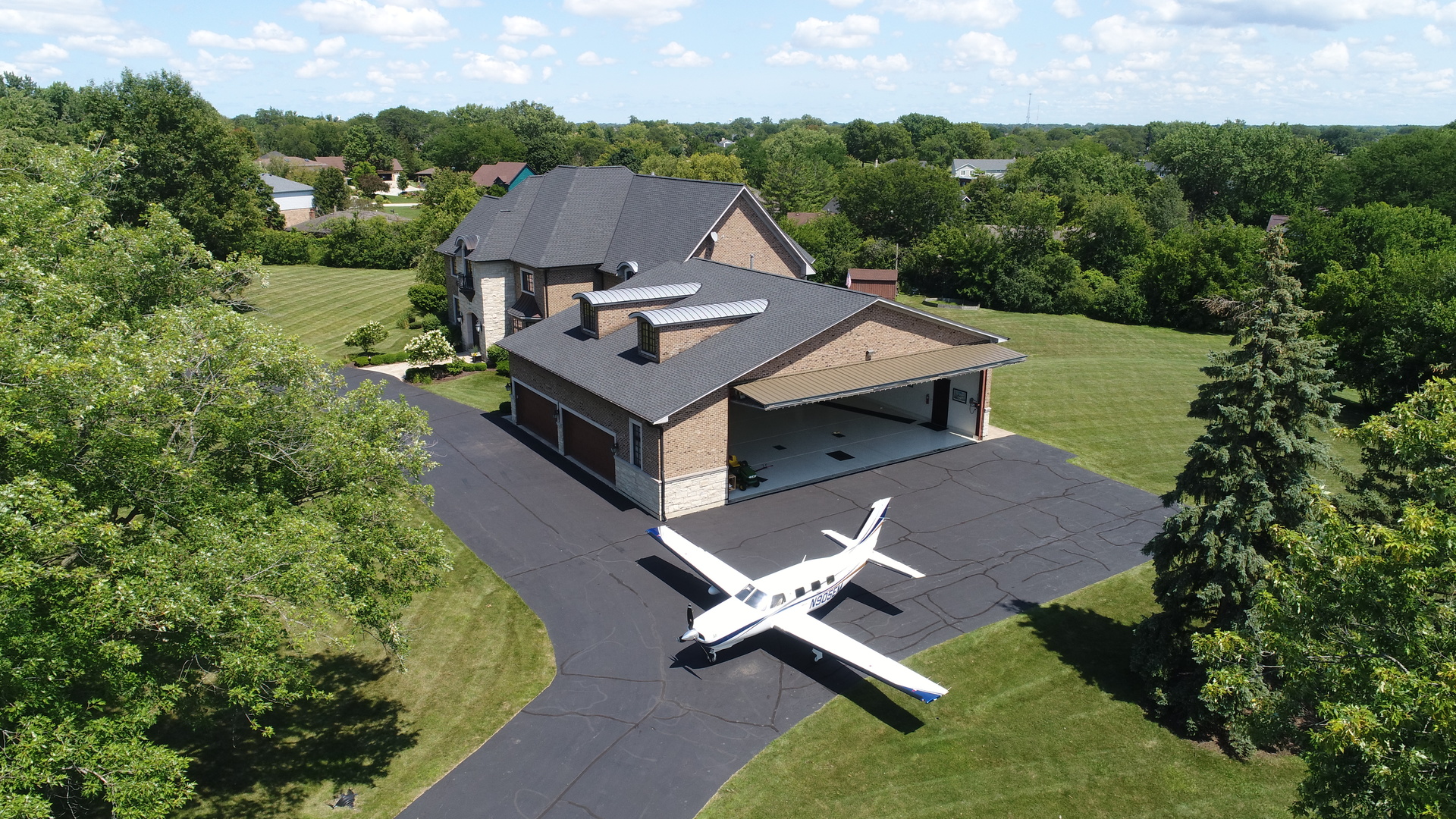 8511 Kearney Road Downers Grove, IL 60516 - Photo 3 of 71