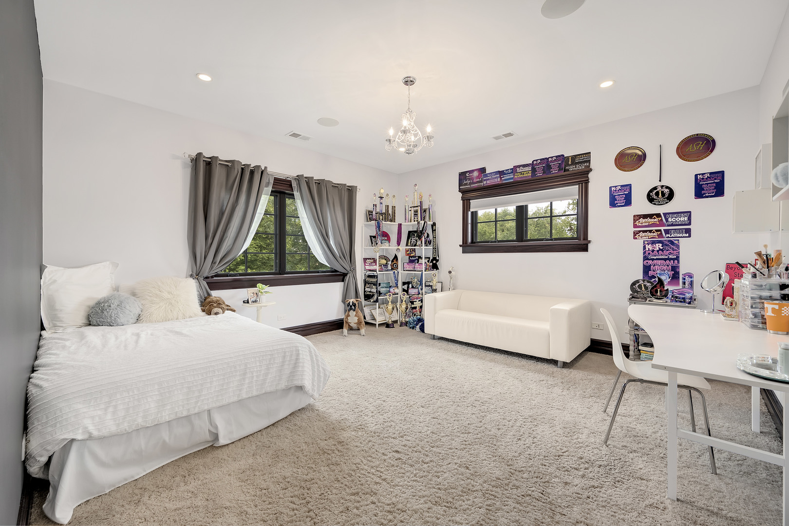 8511 Kearney Road Downers Grove, IL 60516 - Photo 48 of 71 a bedroom with furniture and a large window