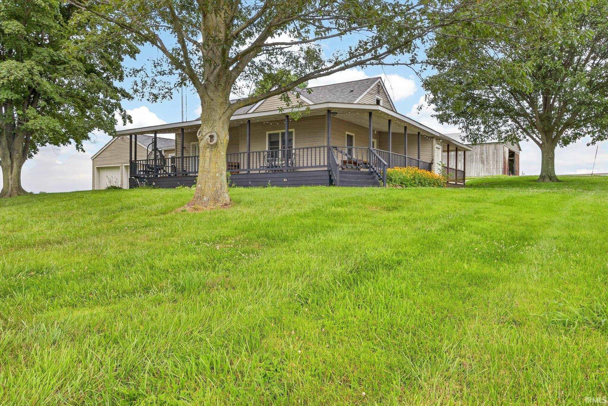 3192 West 100th Road South Bloomfield, IN 47424 - Photo 2 of 44