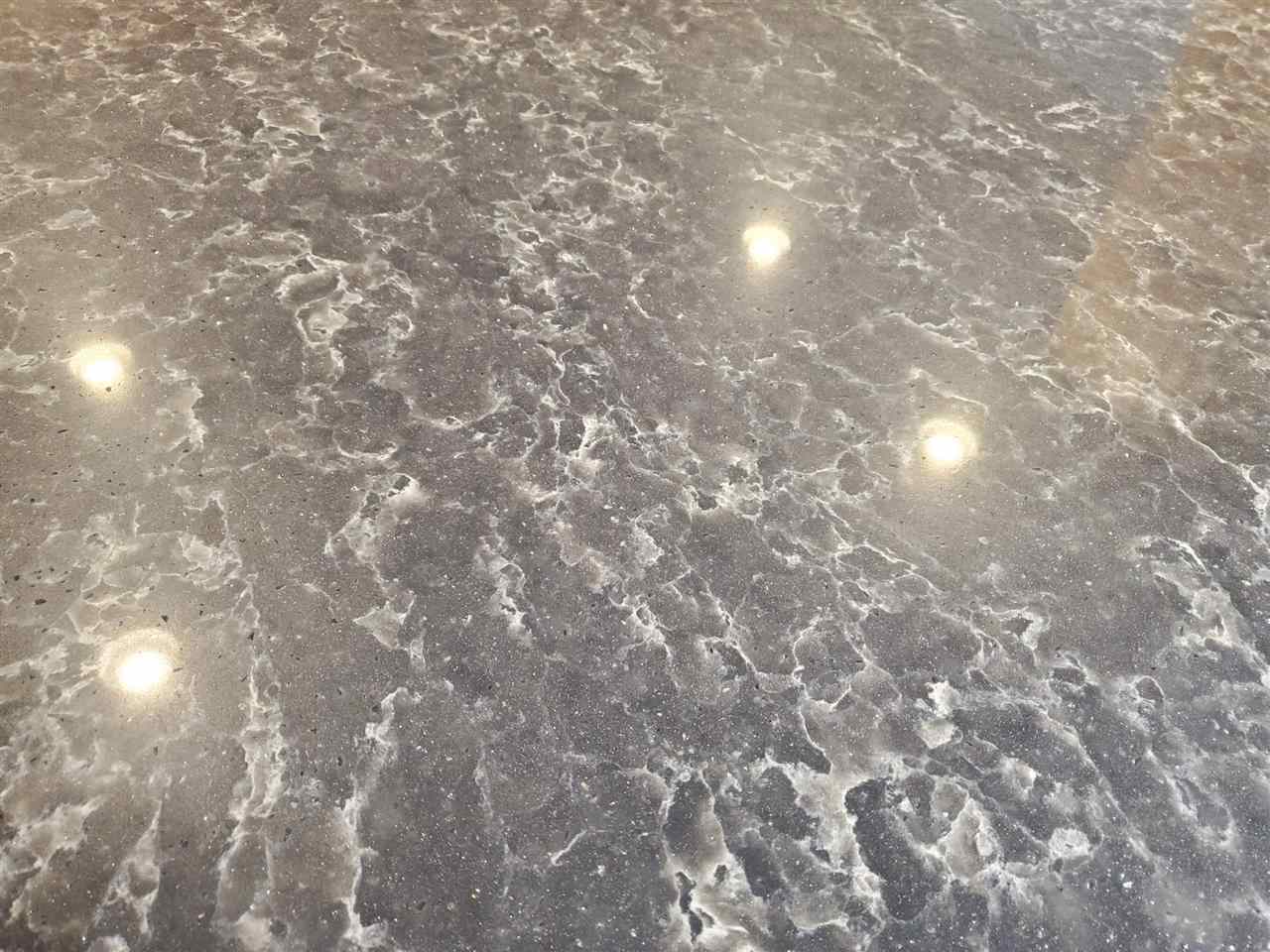 1152 Alton Road Flint, MI 48507 - Photo 8 of 52 Quartz counter tops