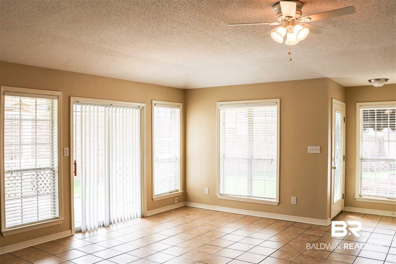 6944 Cobblestone Way North Mobile, AL 36608 - Photo 8 of 17