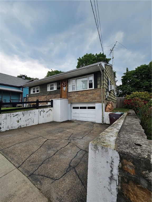 83 Merida Avenue Woonsocket, RI 02895 - Photo 4 of 46