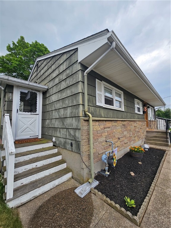 83 Merida Avenue Woonsocket, RI 02895 - Photo 6 of 46