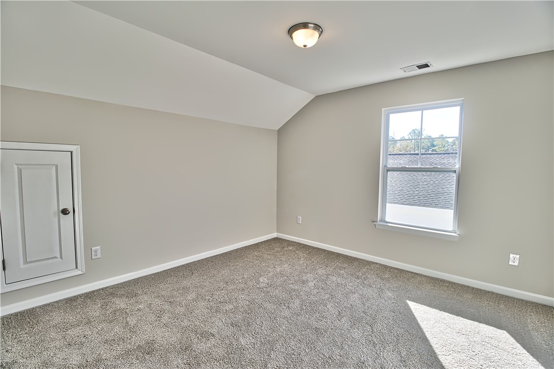 304 Balsa Way Seneca, SC 29678 - Photo 6 of 33 Gallery Image 6