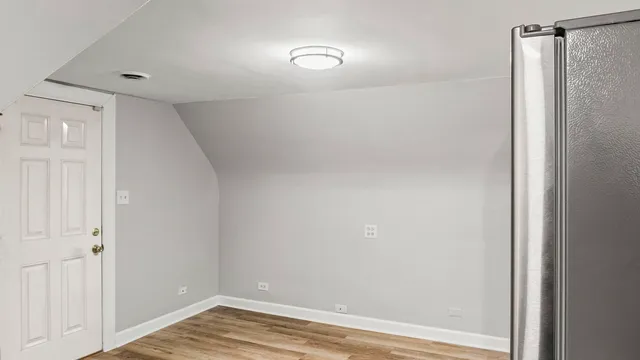 $189,999 | 67 Broadway, Chicago Heights, IL 60411