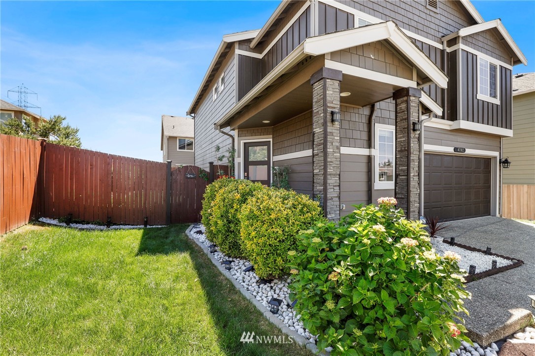 4202 167th Place Southeast Bothell, WA 98012 - Photo 3 of 40