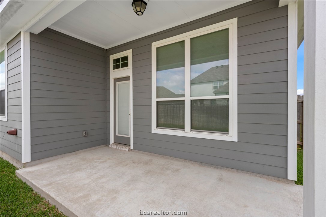 2038 Viva Road Bryan, TX 77807 - Photo 21 of 21 Covered back patio for morning coffee, grilling, or evening relaxation.