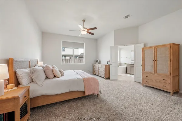 $379,900 | 2038 Viva Road, Bryan, TX 77807