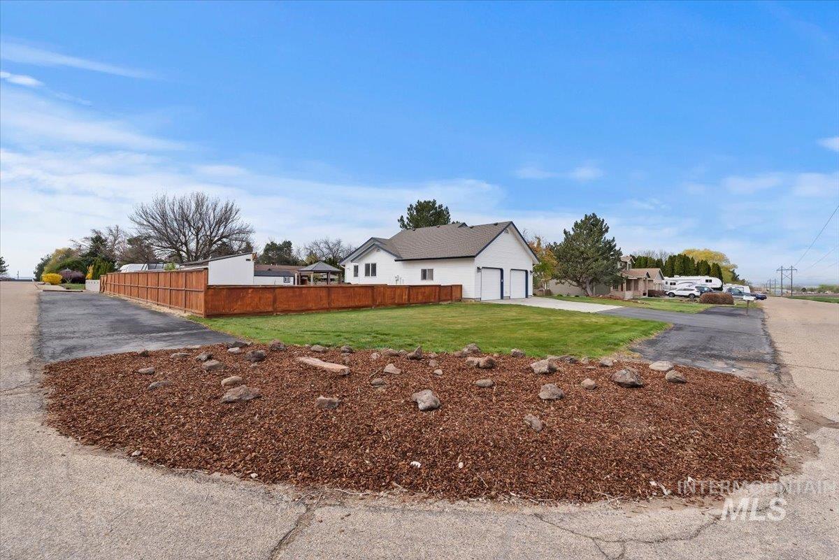 15335 David Street Caldwell, ID 83607 - Photo 46 of 50