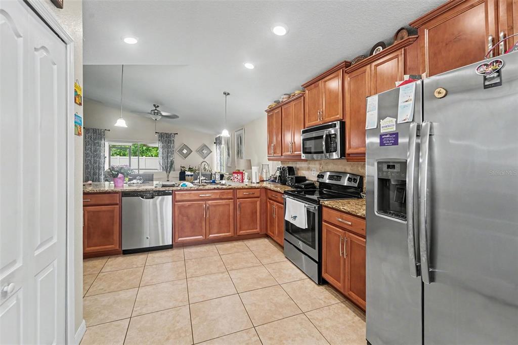 10048 Ives Loop Hudson, FL 34667 - Photo 13 of 34