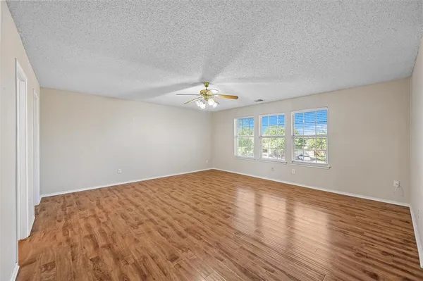 $2,400 | 6632 Canyon Oak Drive, Fort Worth, TX 76112