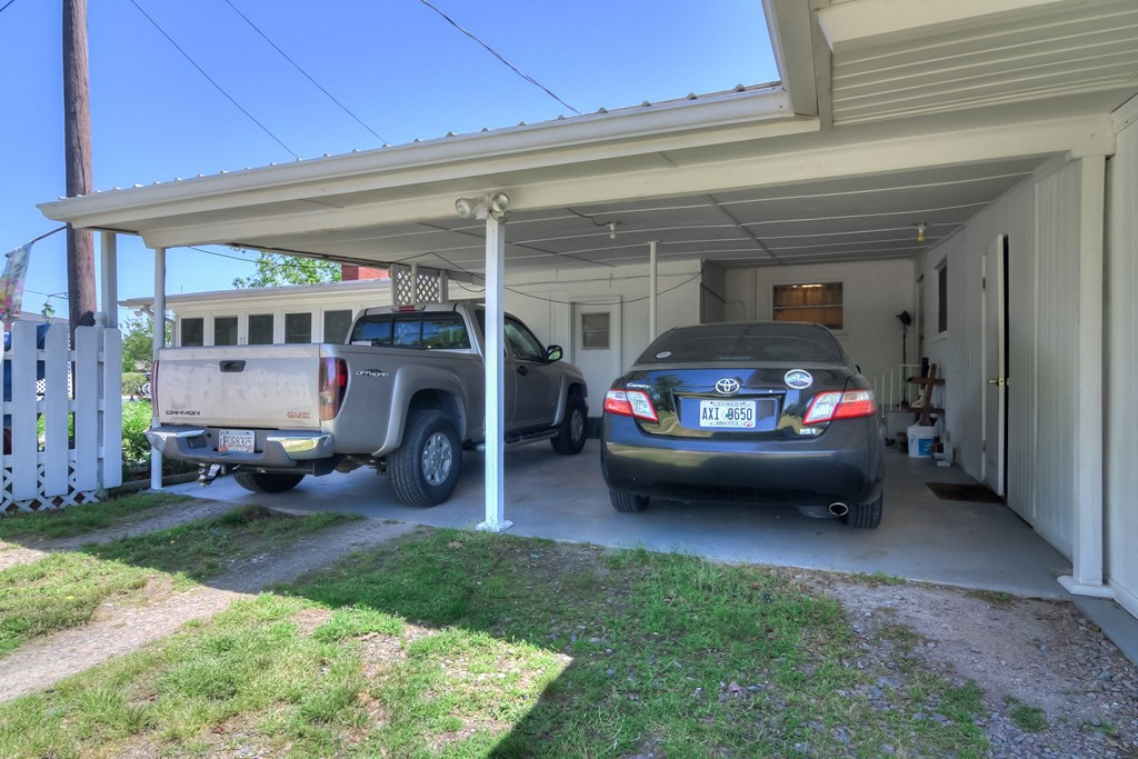 4933 Hereford Farm Road Evans, GA 30809 - Photo 17 of 39 Gallery Image 17