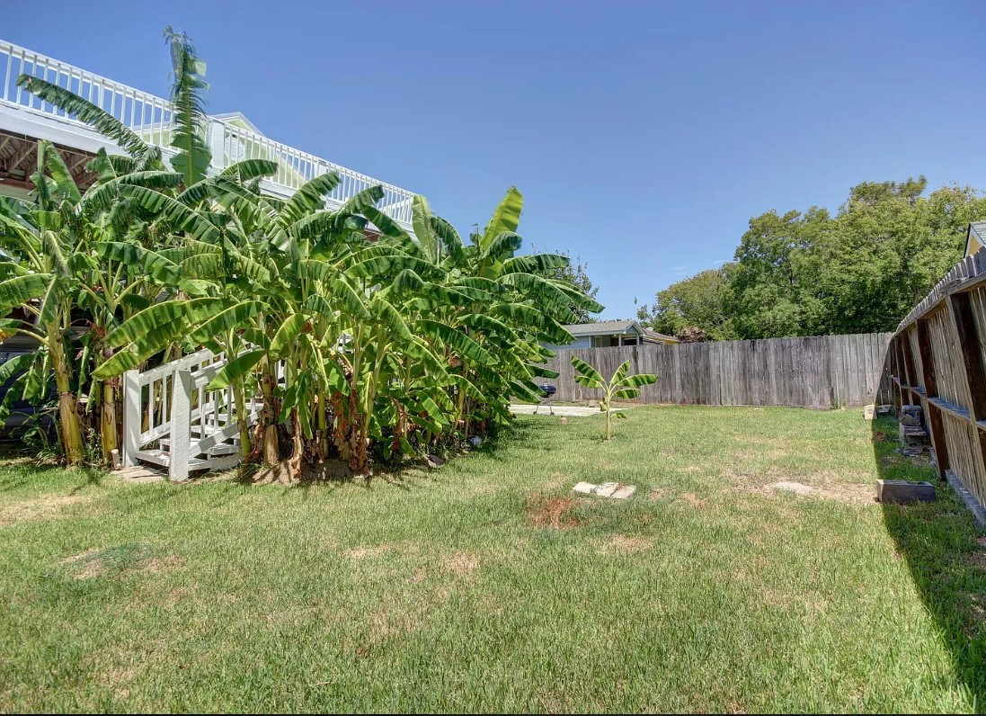 641 4th Street San Leon, TX 77539 - Photo 30 of 44