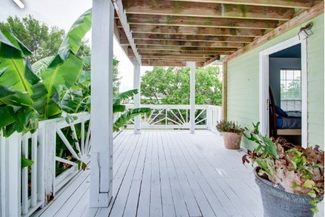 641 4th Street San Leon, TX 77539 - Photo 9 of 44