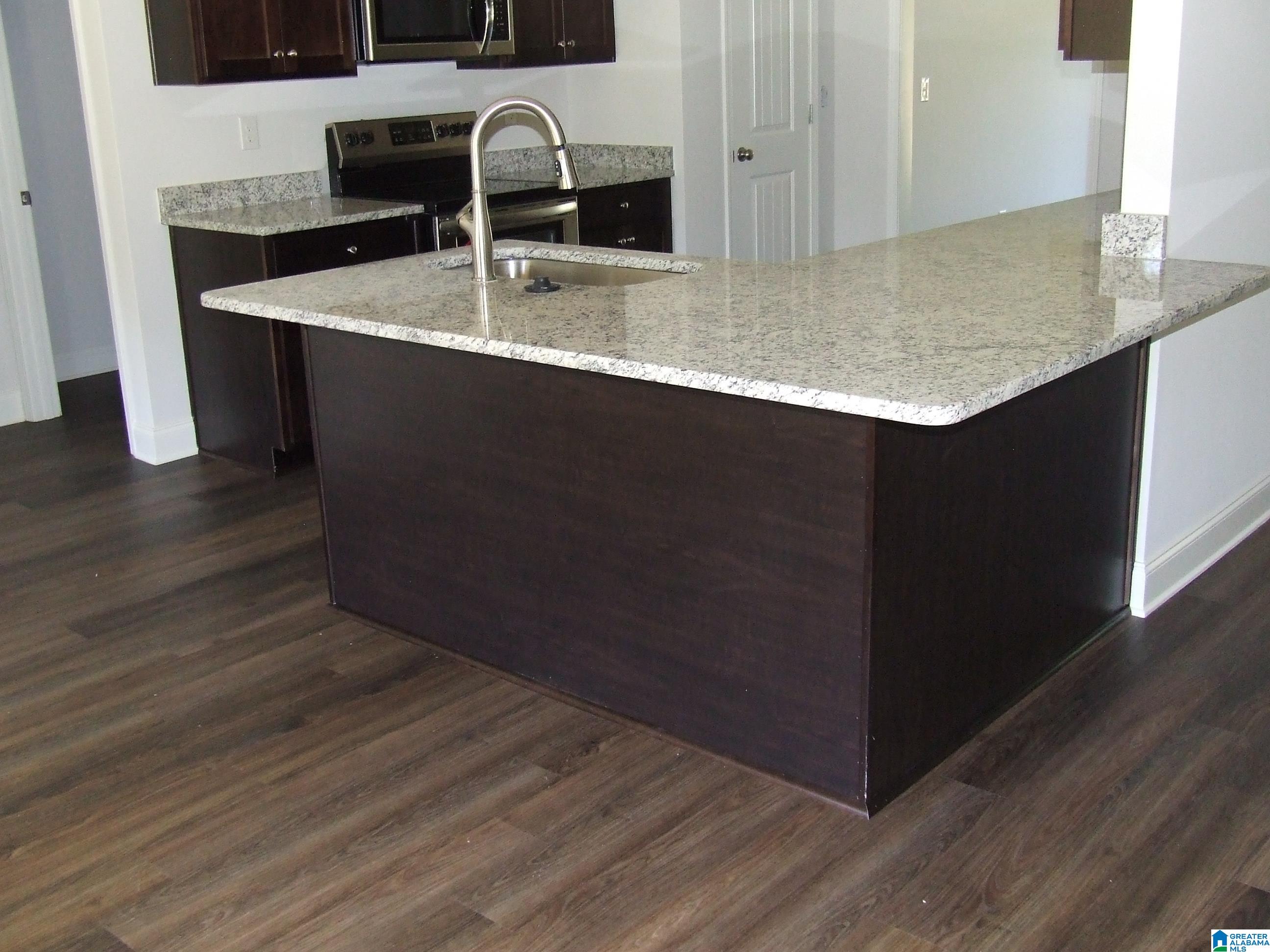 205 Dawsons Cv Drive Alabaster, AL 35007 - Photo 10 of 30