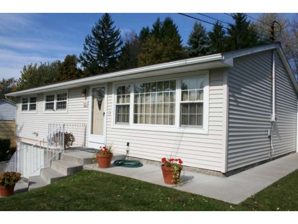 15 Alpine Road Binghamton, NY 13903 - Photo 2 of 24 Gallery Image 2