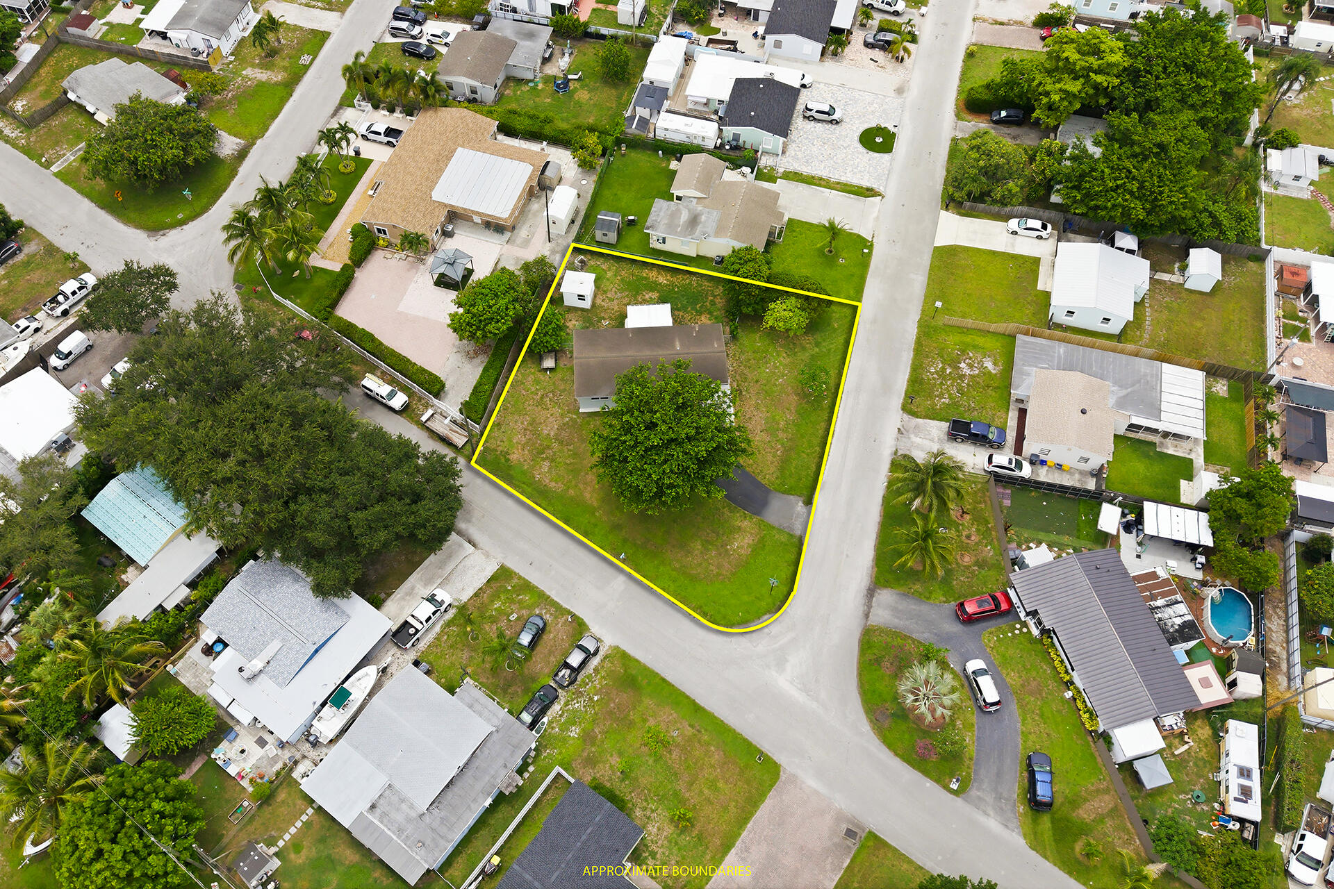 333 Elizabeth Road Lake Worth, FL 33461 - Photo 35 of 46 333-ELIZABETH-RD-33461-034-m