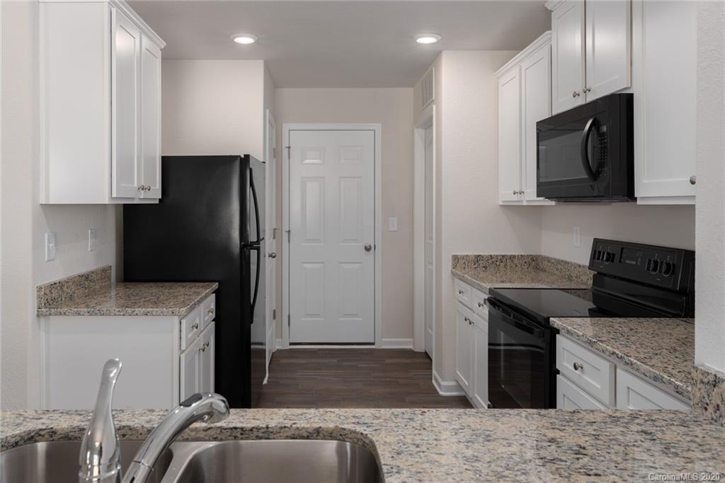 1228 Phifer Road Kings Mountain, NC 28086 - Photo 3 of 12