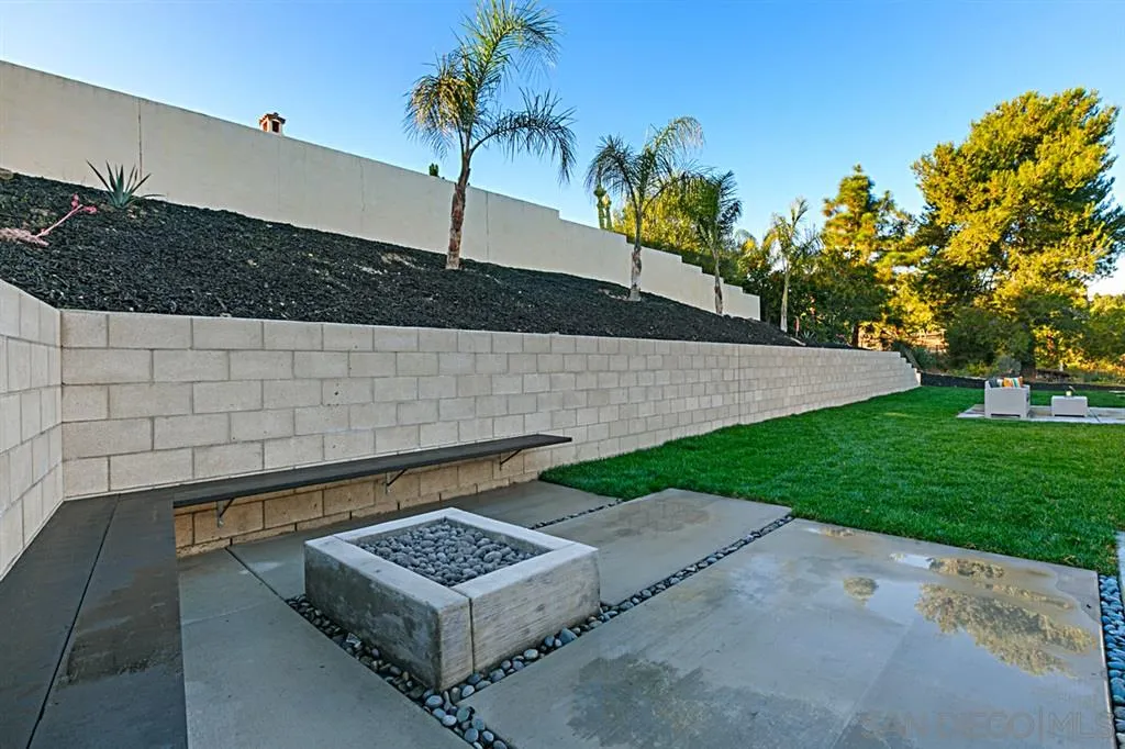 2760 Lone Jack Road Encinitas, CA 92024 - Photo 20 of 25 a view of a yard with potted plants