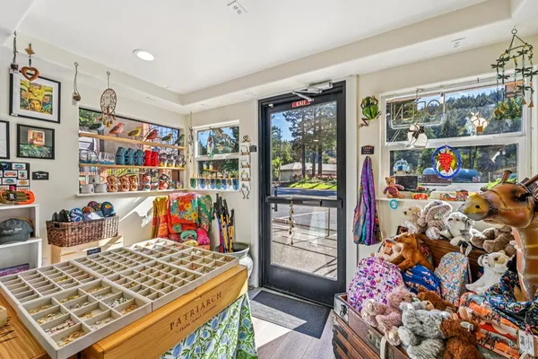 $449,000 | 17132 Highway 116, Guerneville, CA 95446