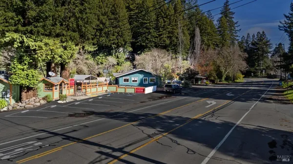 $449,000 | 17132 Highway 116, Guerneville, CA 95446