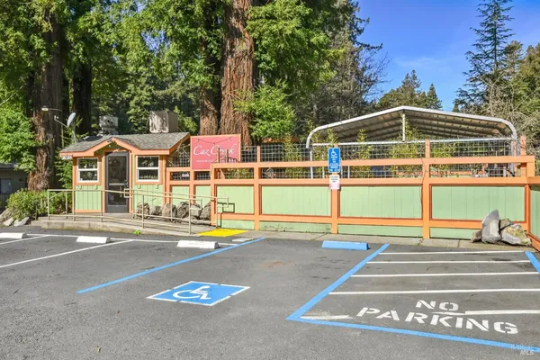 $449,000 | 17132 Highway 116, Guerneville, CA 95446