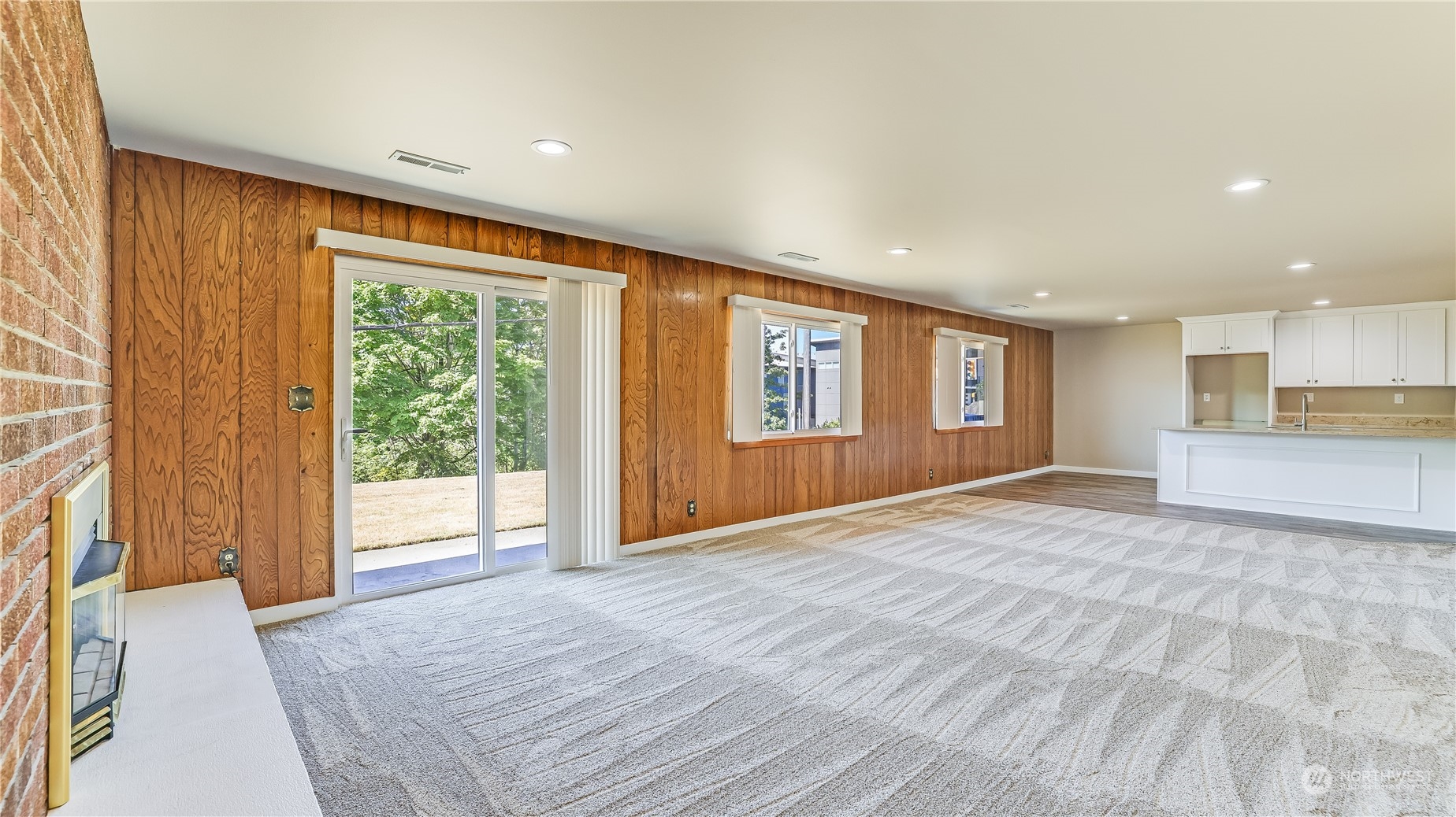 678 Sunset Boulevard Northeast Renton, WA 98056 - Photo 30 of 31 a view of an empty room with a window