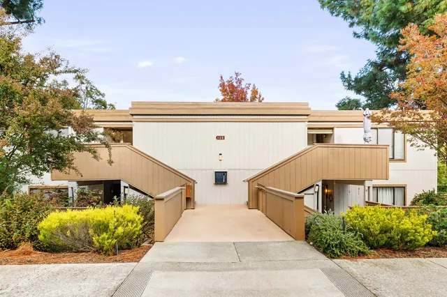 $385,000 | 1125 Singingwood Court, Unit 1, Walnut Creek, CA 94595