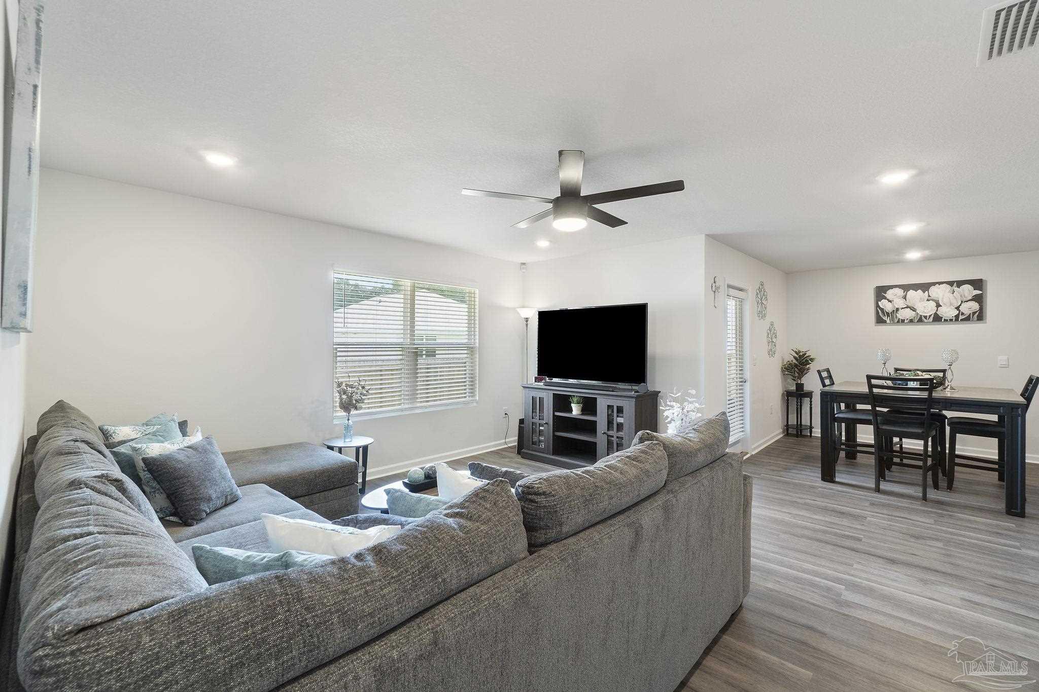 6173 Native Dancer Way Pensacola, FL 32526 - Photo 19 of 31