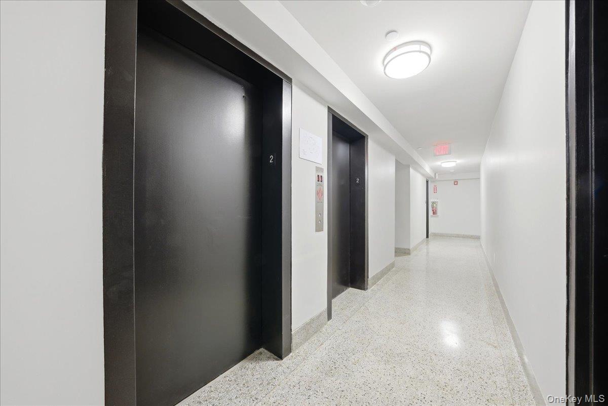 671 Bronx River Road, Unit 2F Yonkers, NY 10704 - Photo 17 of 23