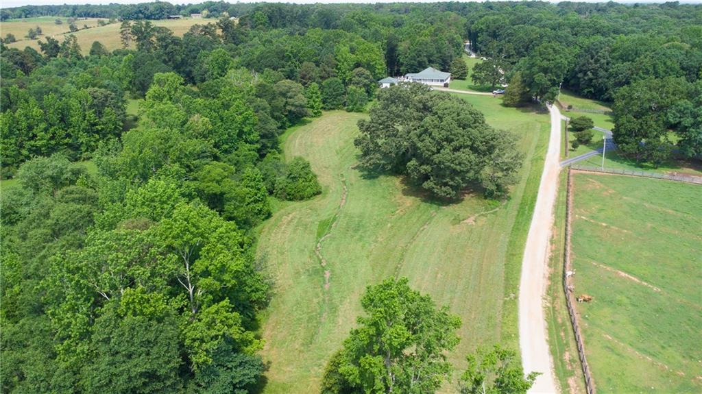 482 Hooper Road Commerce, GA 30530 - Photo 10 of 12 a view of a garden