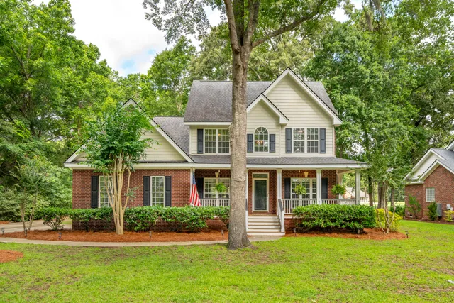 $730,000 | 5195 Forest Oaks Drive, Hollywood, SC 29449