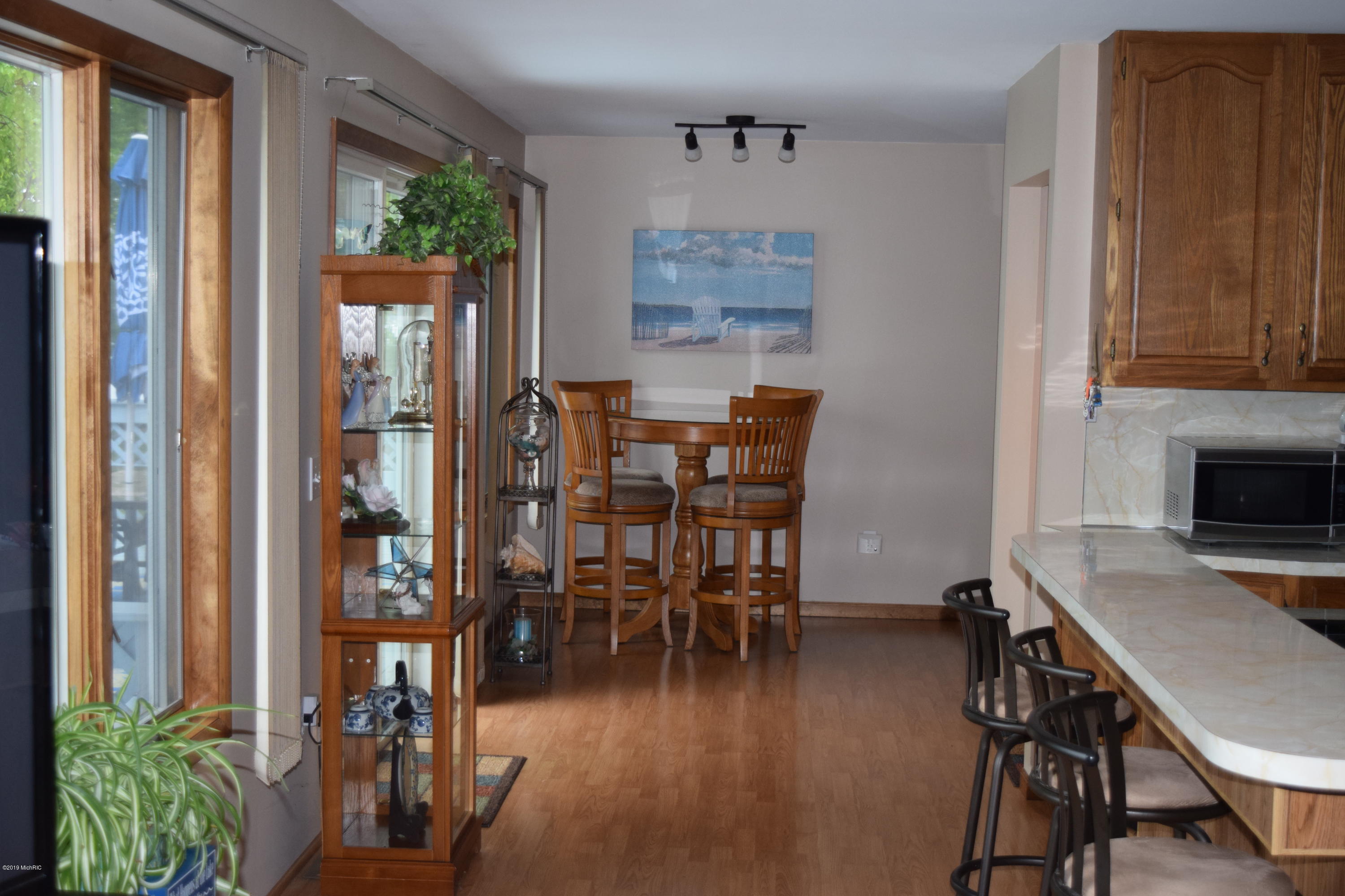6330 Lakeshore Road Manistee, MI 49660 - Photo 13 of 53 6330 Lakeshore 226