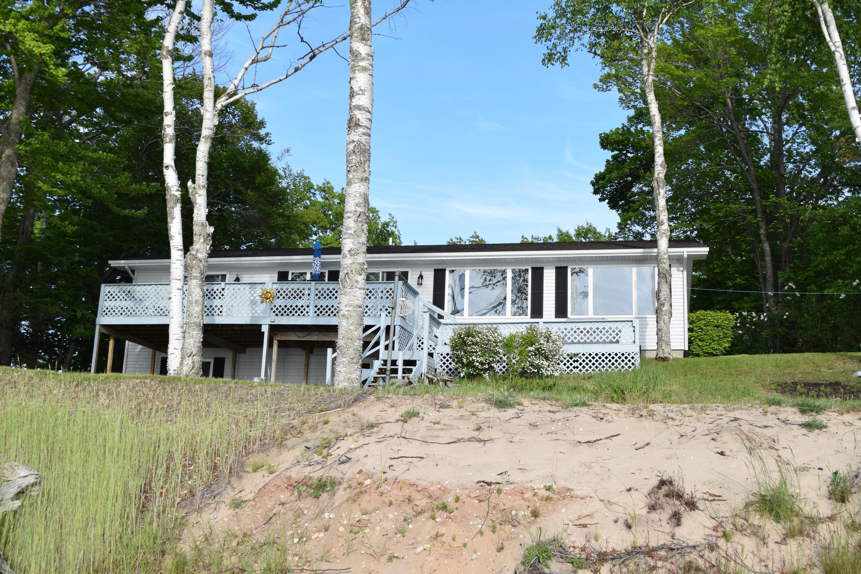 6330 Lakeshore Road Manistee, MI 49660 - Photo 34 of 53 DSC_0037