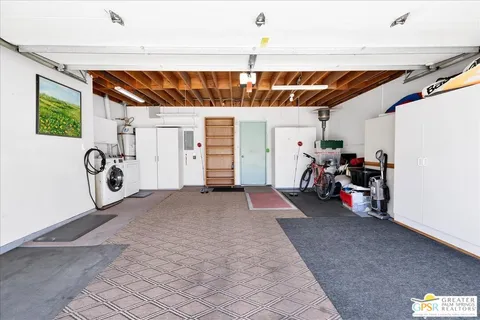 $515,000 | 2330 East Miramonte Circle, Unit C, Palm Springs, CA 92264