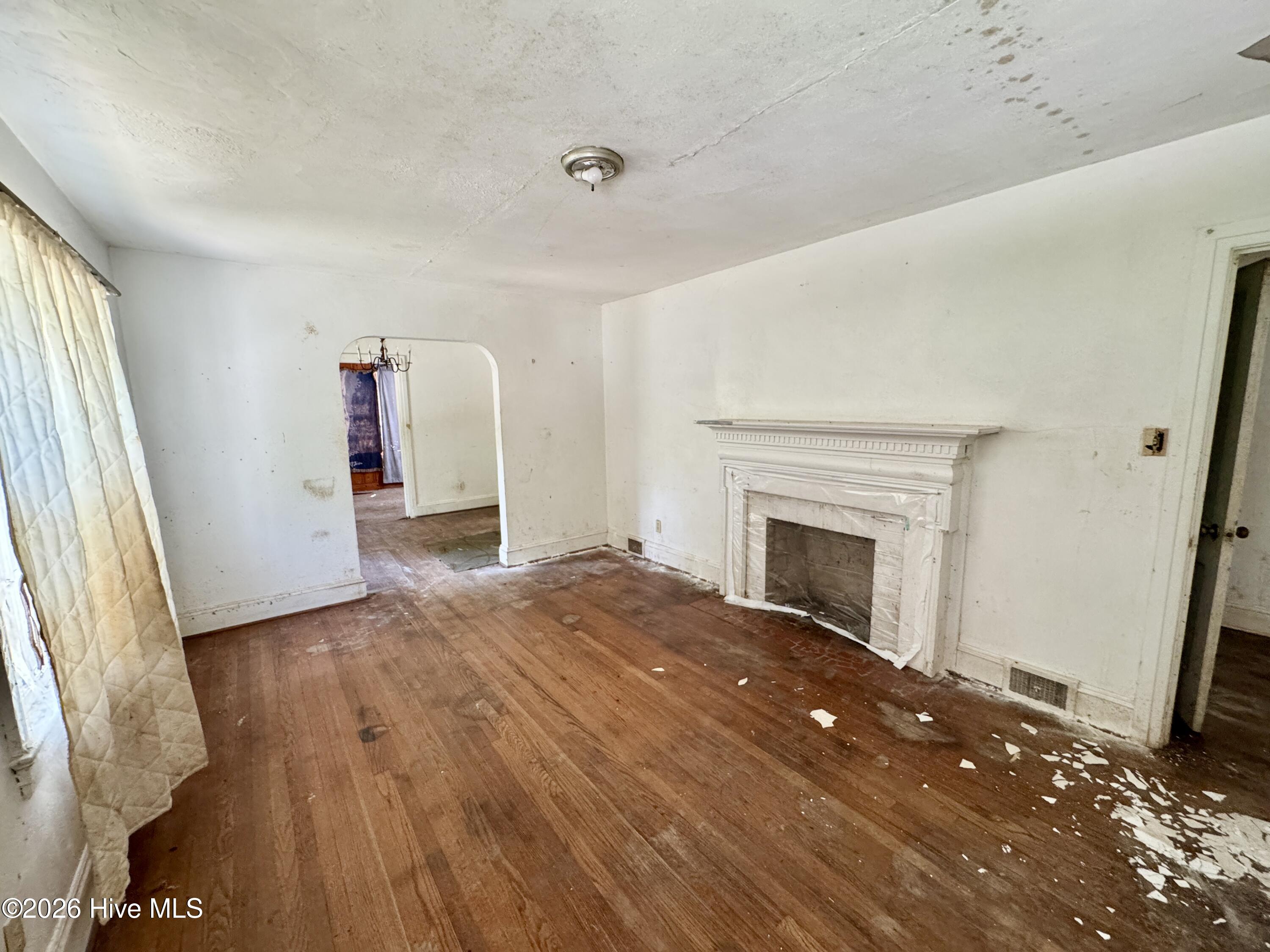 2 Fewell Avenue Weldon, NC 27890 - Photo 5 of 14 IMG_2049