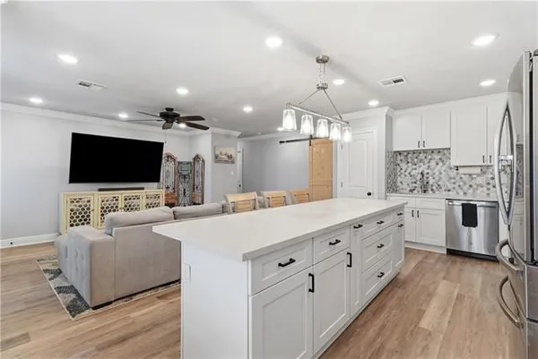 $239,000 | 4037 West Louisiana State Drive, Kenner, LA 70065