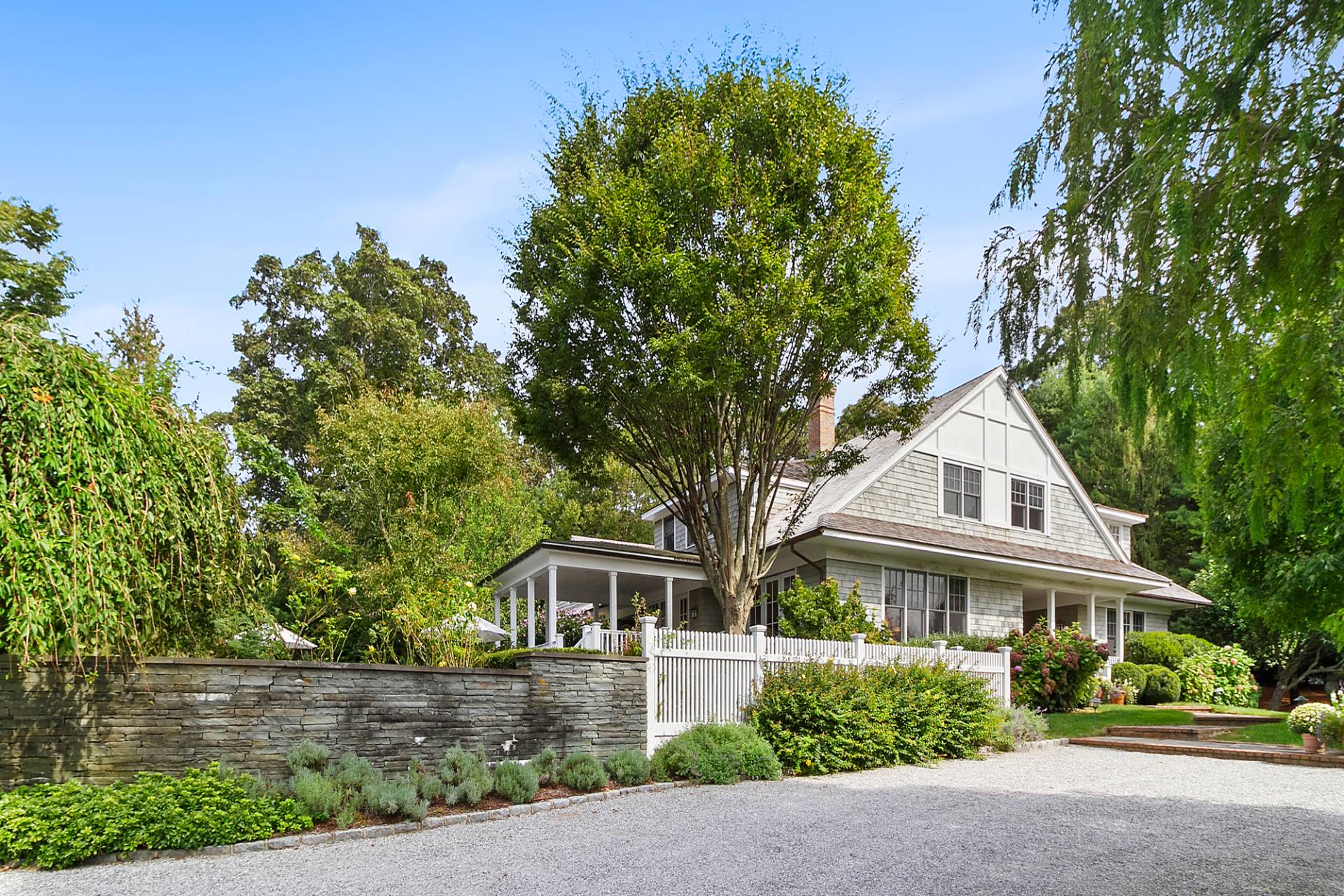 5 Mill Path Bridgehampton, NY 11932 - Photo 1 of 31
