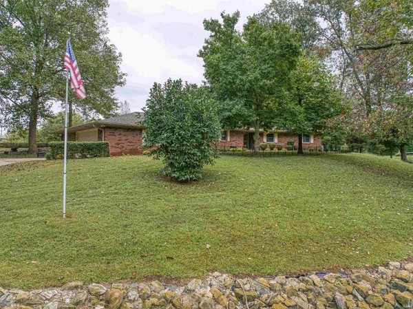 $379,900 | 5244 County Road 630 West, Newburgh, IN 47630