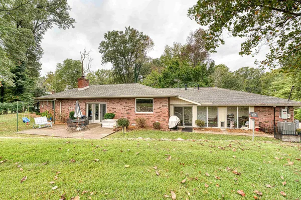 $379,900 | 5244 County Road 630 West, Newburgh, IN 47630