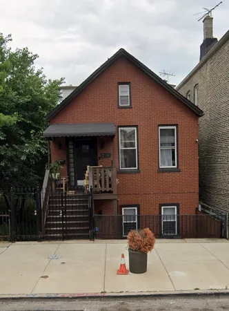 $3,000 | 2143 West 18th Place, Chicago, IL 60608