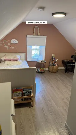 $3,000 | 2143 West 18th Place, Chicago, IL 60608