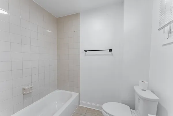 $3,000 | 2143 West 18th Place, Chicago, IL 60608