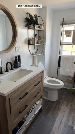 $3,000 | 2143 West 18th Place, Chicago, IL 60608