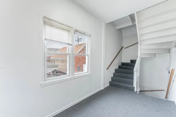 $3,000 | 2143 West 18th Place, Chicago, IL 60608
