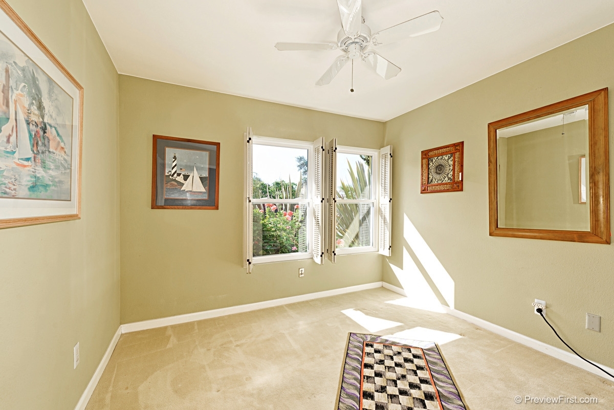 1644 Traveld Way Encinitas, CA 92024 - Photo 14 of 20