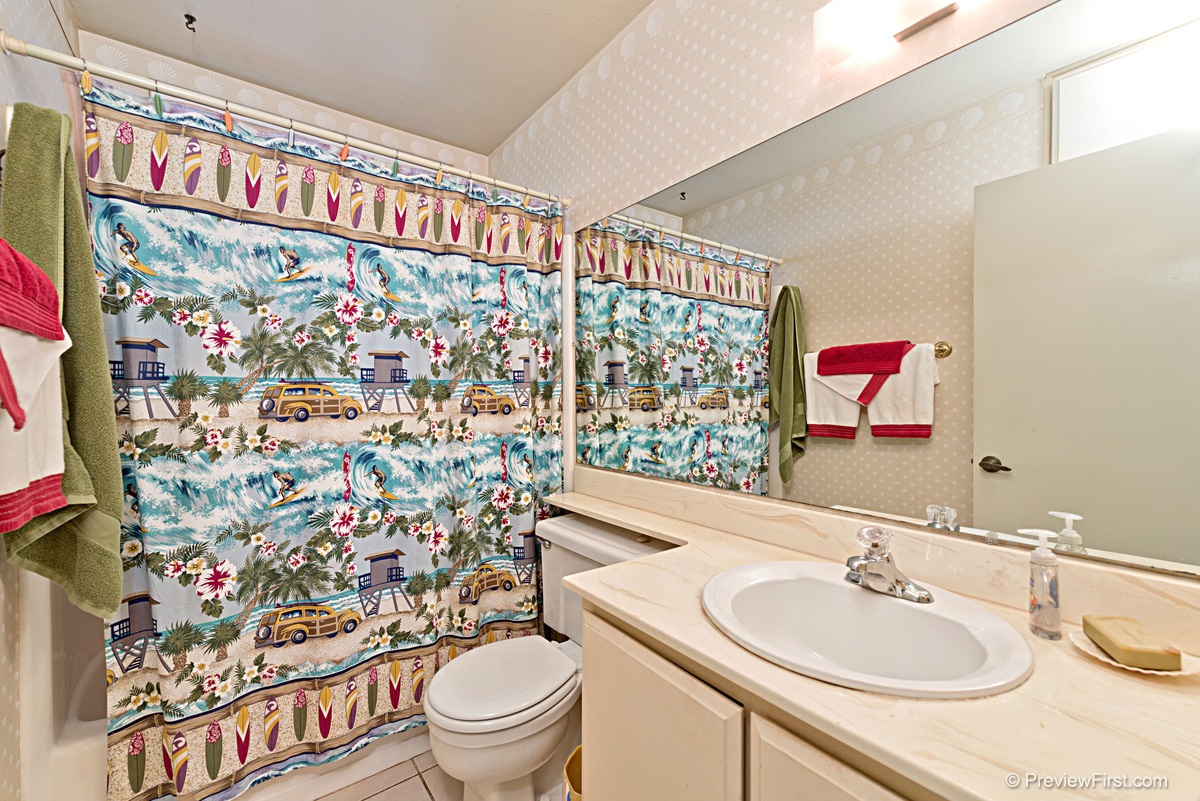 1644 Traveld Way Encinitas, CA 92024 - Photo 16 of 20
