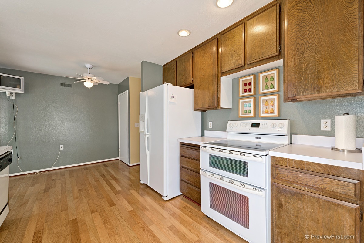 1644 Traveld Way Encinitas, CA 92024 - Photo 7 of 20