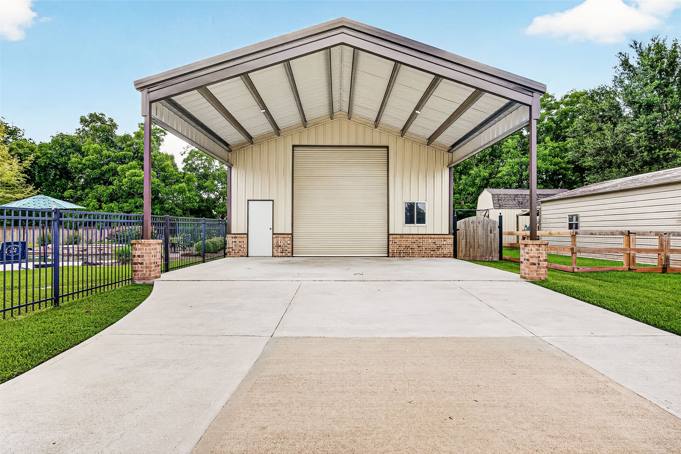 3326 River Bend Drive Rosenberg, TX 77471 - Photo 29 of 29 30 X 50 ft shop with overhead doors for RV or Boat