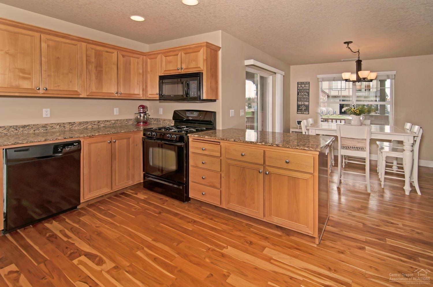 20725 Kilbourne Loop Bend, OR 97701 - Photo 6 of 22 Chef's delight! This well-thought-out ki